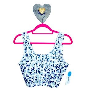 MARIKA Size M Layla Long Line Sports Bra Crop Top Jagged Animal Leopard Snow NWT
